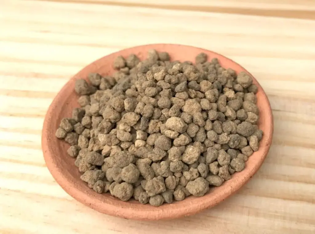Chicken Grit For Succulents 
